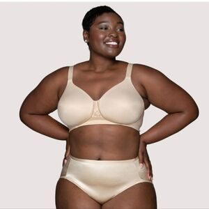 Beauty Back® Full Figure Wireless Smoothing Bra